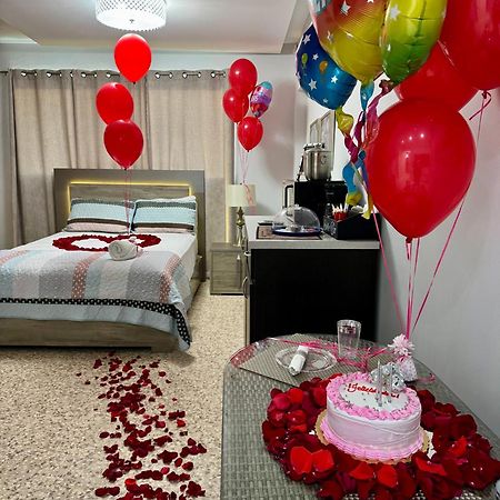 Itza-Bella Suites Isabela Luaran gambar