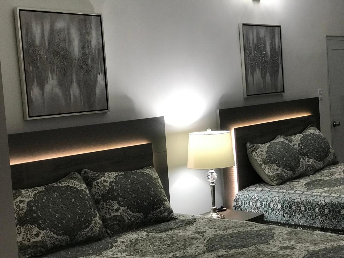Itza-Bella Suites Isabela Luaran gambar